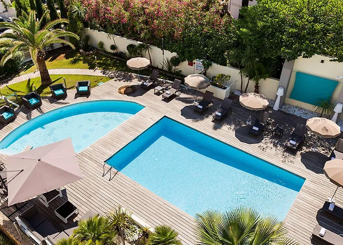 11 meilleurs Hôtels Spa à Cannes pour une Escapade Relaxante