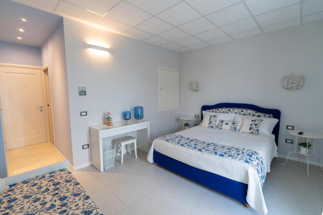Camera Familiare con Bagno Privato