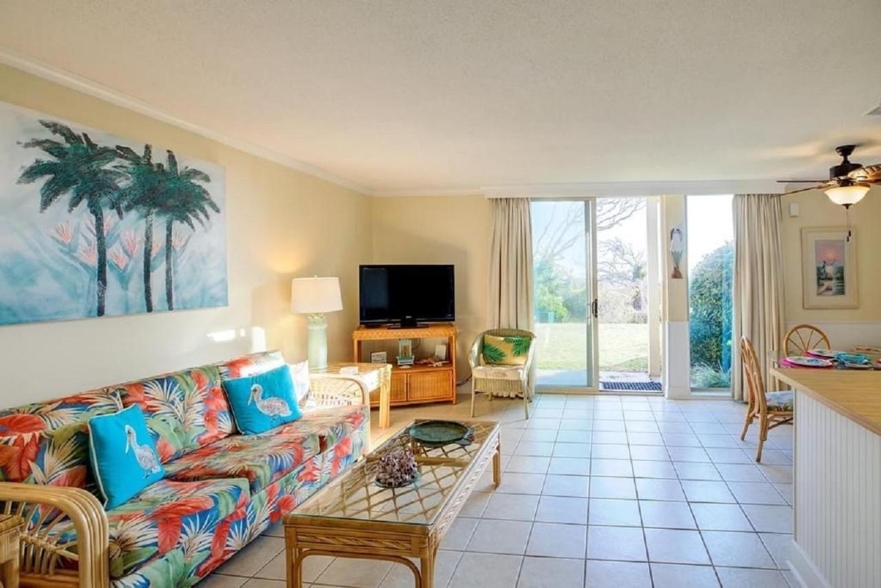 One-Bedroom Suite - Oceanside