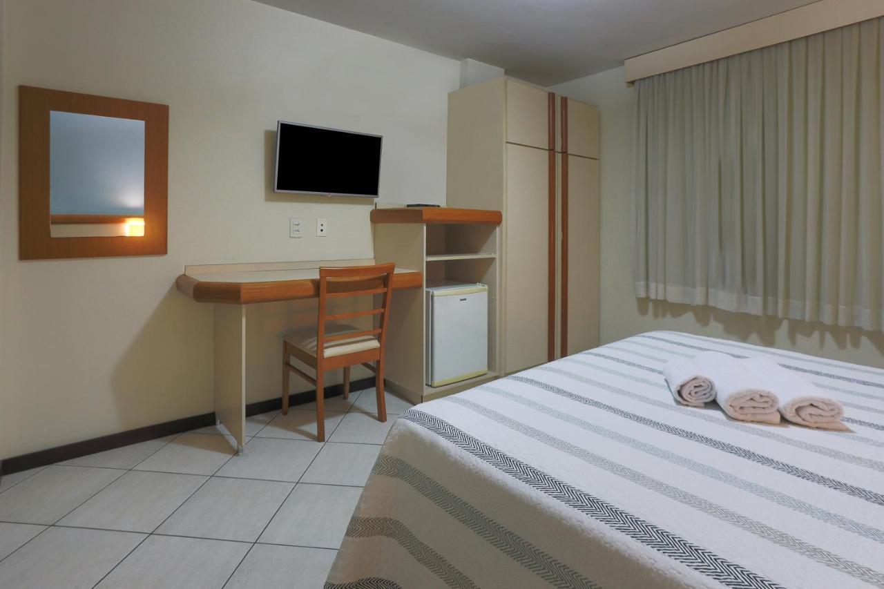 Deluxe Double Room Shower,613599500:JPEG