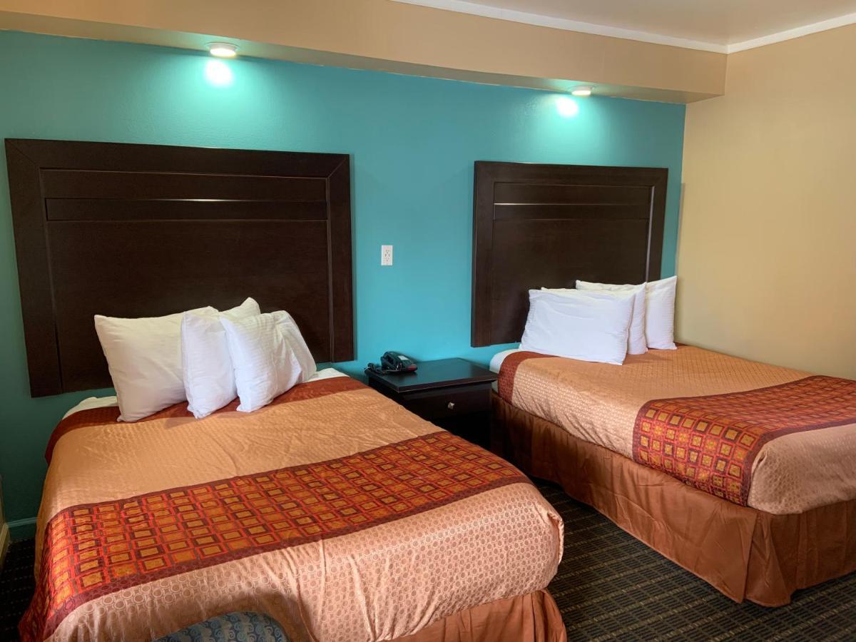 Deluxe Double Room with Bath