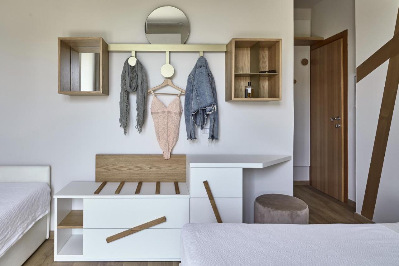 Dreibettzimmer mit Balkon