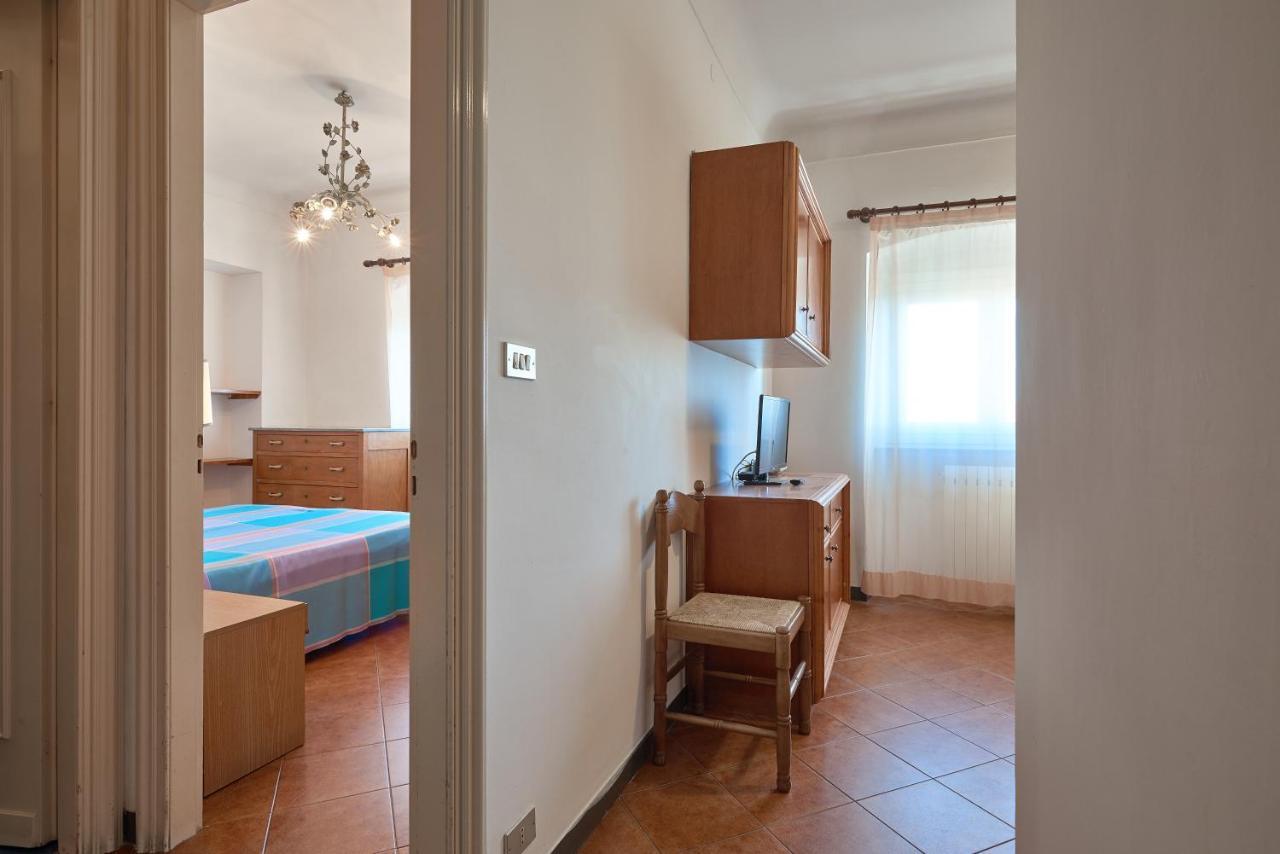 Camera Familiare con Vista Mare