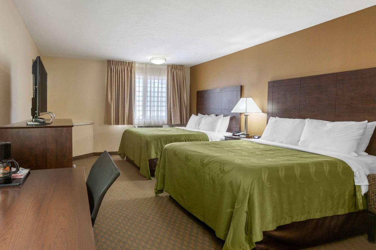 Queen Room with Two Queen Beds - Accessible/Non-Smoking