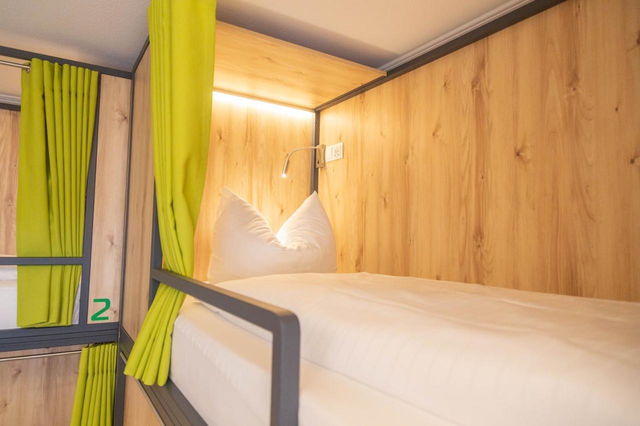 Bed in 6-Bed Dormitory Room,1008424315:JPEG