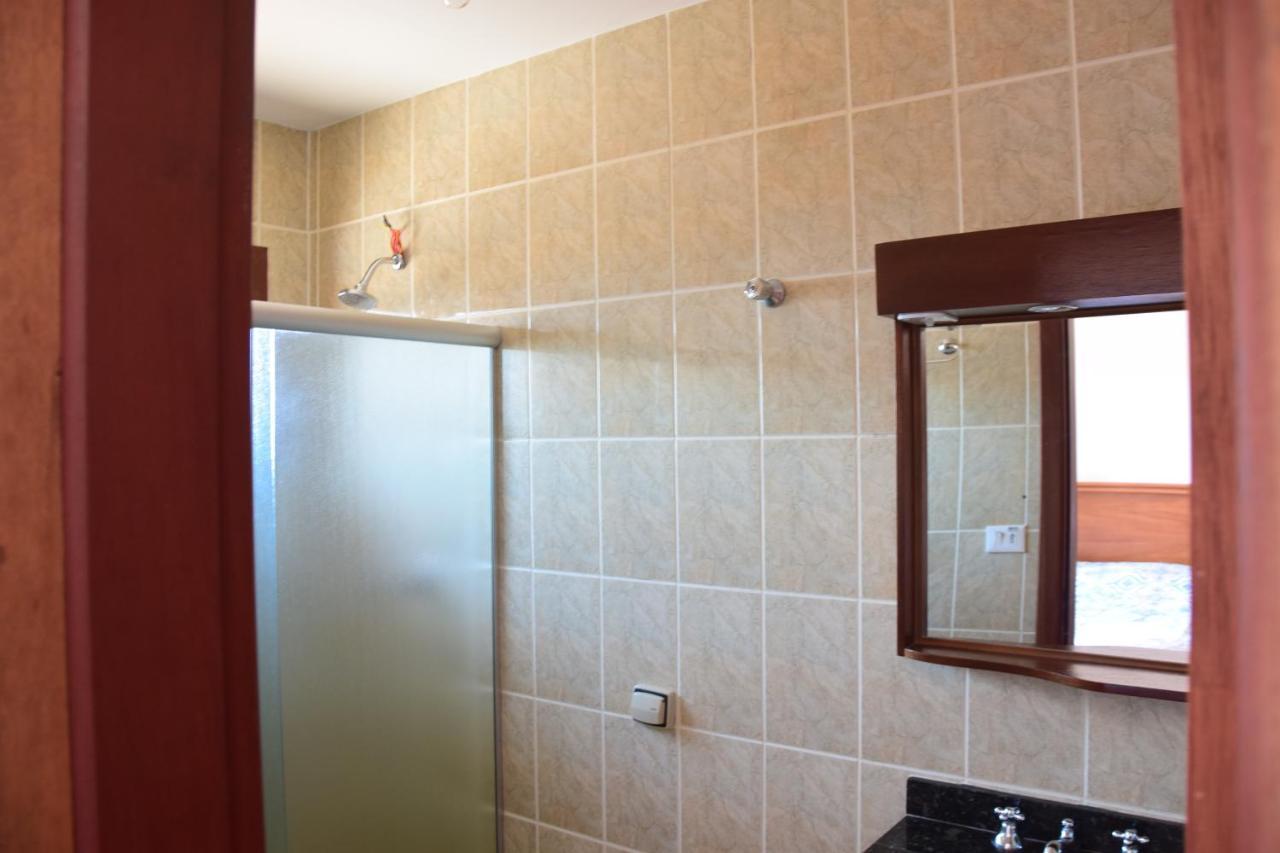 Quarto Duplo com Banheiro Privativo