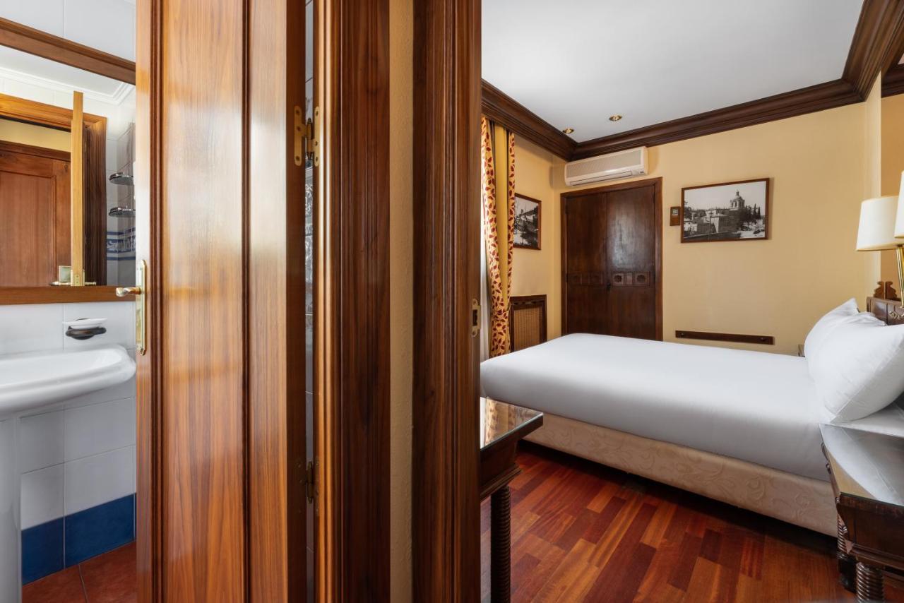 Single Room,1007270959:JPEG
