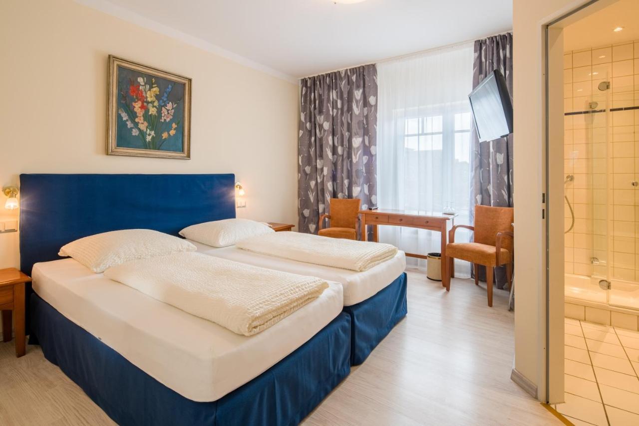 Double Room,1017154057:JPEG