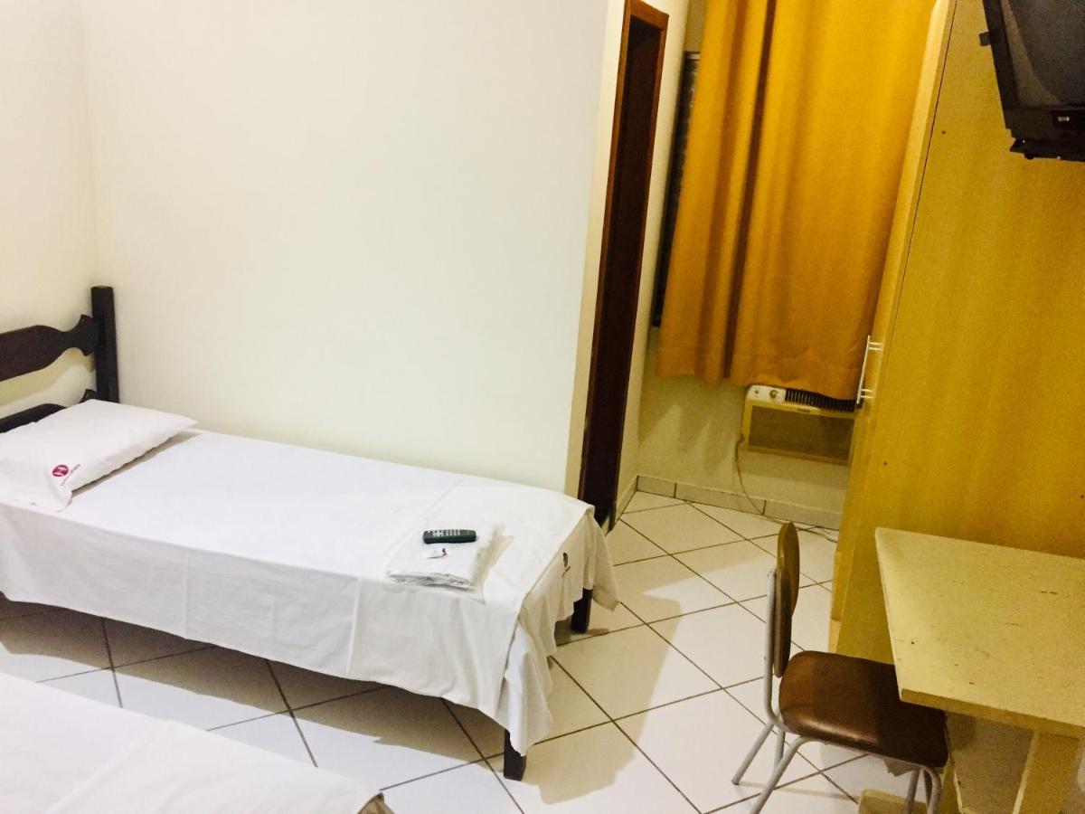 Quarto Standard com 2 Camas de Solteiro