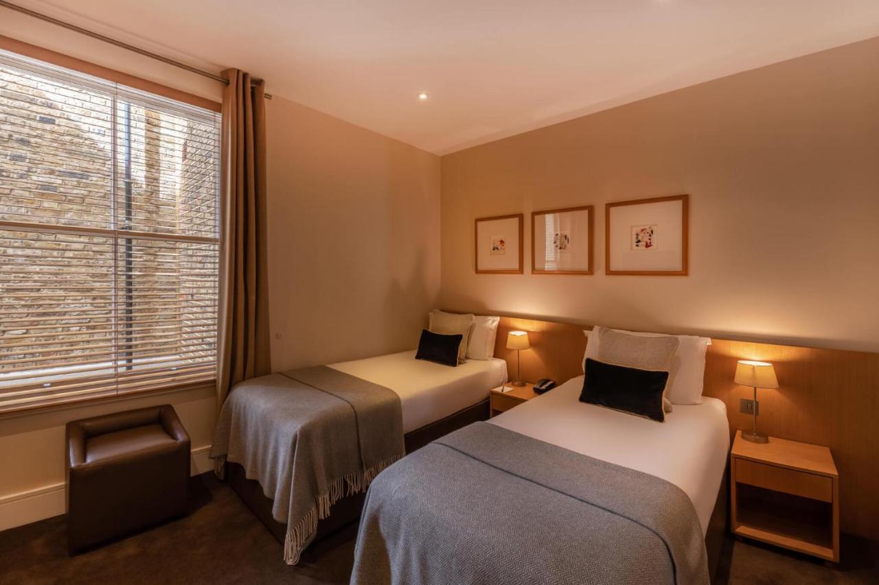 Quarto King com Cama de Casal ou 2 de Solteiro