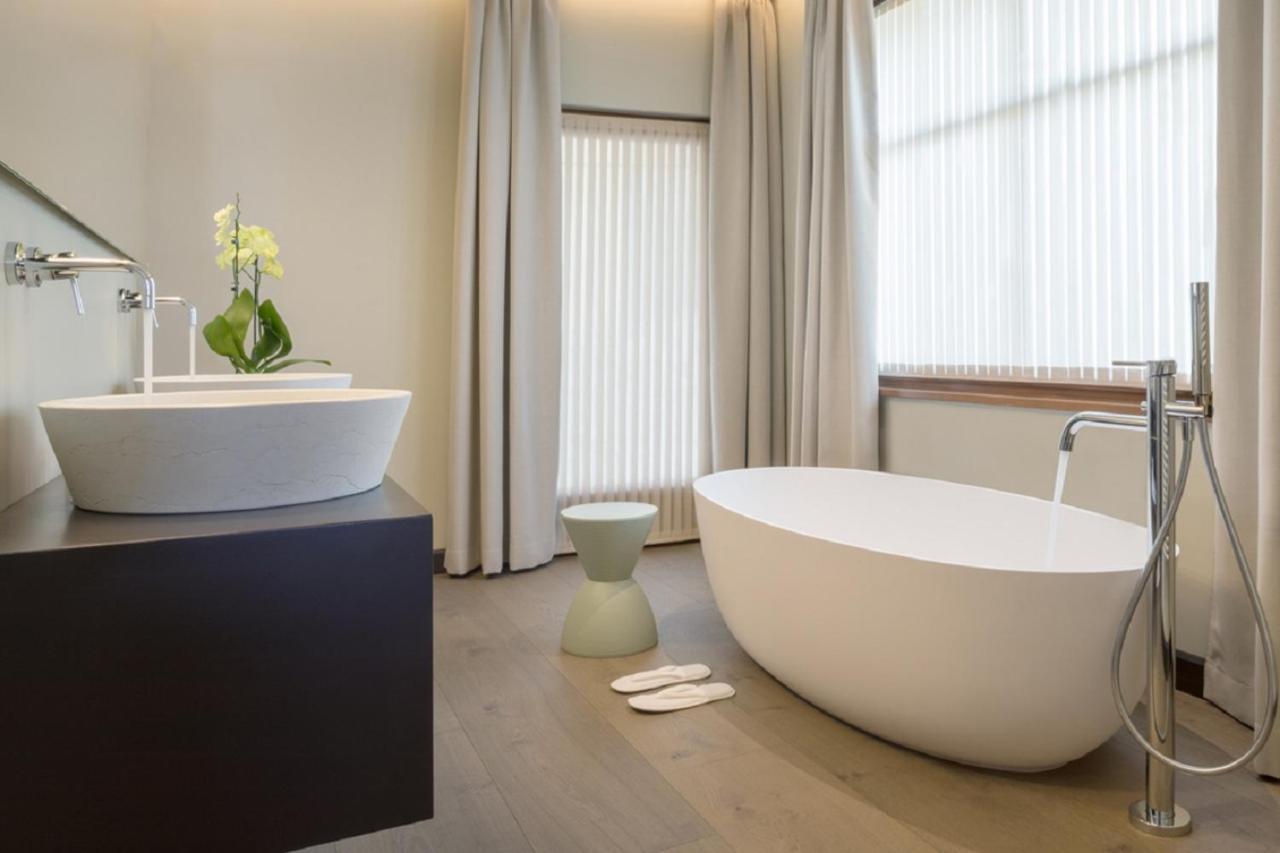 Junior Suite mit Terrasse und Seeblick
