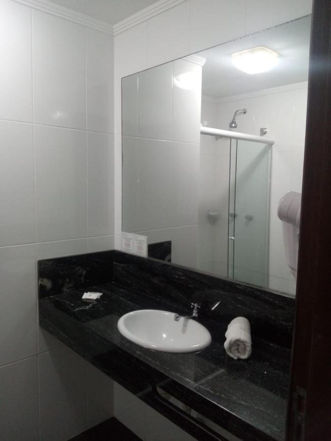 Quarto Duplo