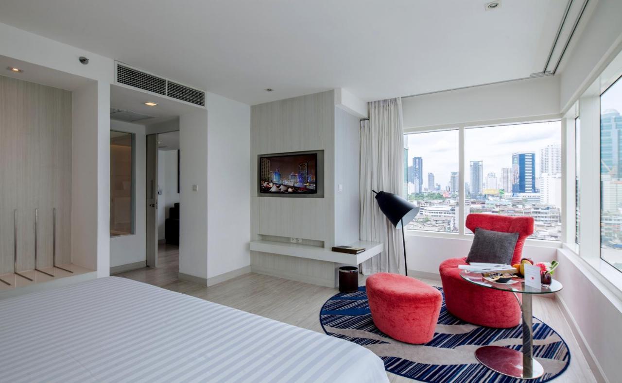 Deluxe One-Bedroom Suite