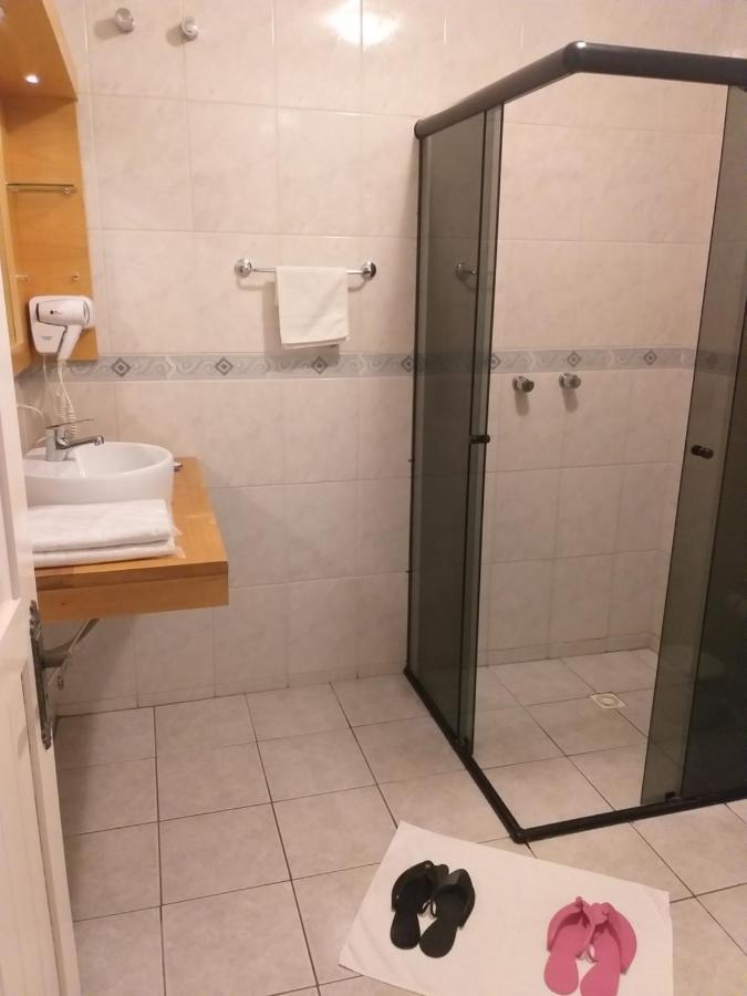 Quarto Duplo Standard