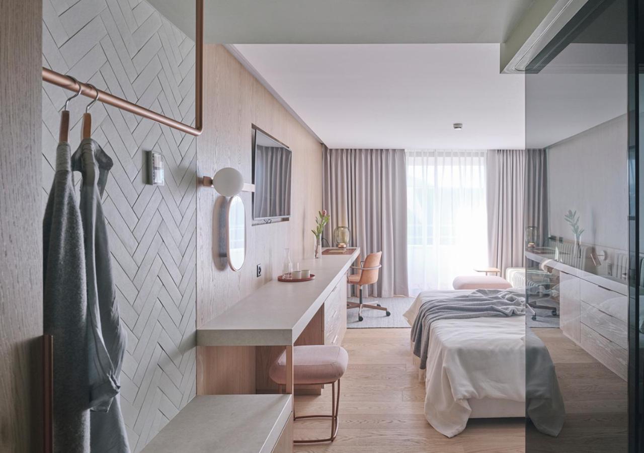 Premier Zweibettzimmer mit Balkon