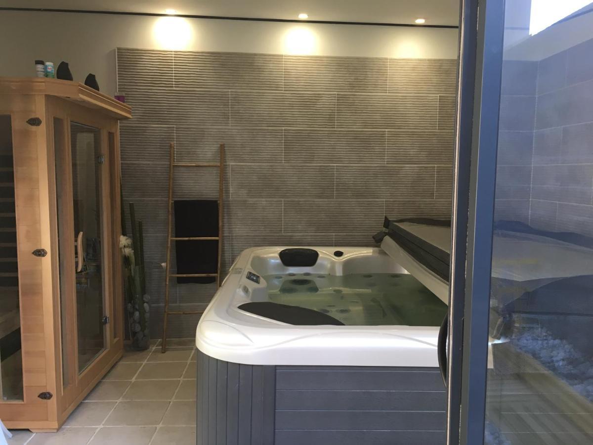 Suite Private Hot Tub,1033248050:JPEG
