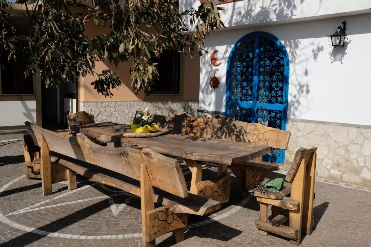 Studio Terrace,1608823960:JPEG