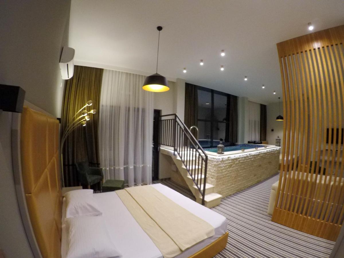 Suite Private Pool,1033976216:JPEG