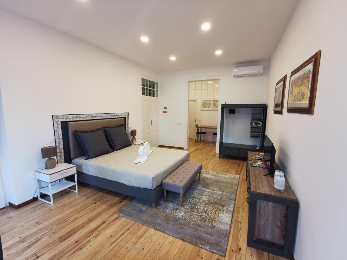 Suite com Varanda