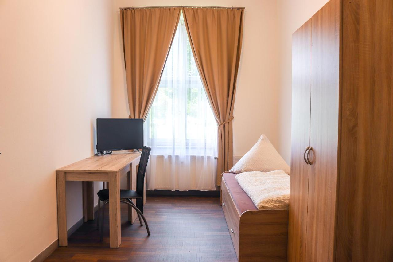 Standard Twin Room,1033818596:JPEG