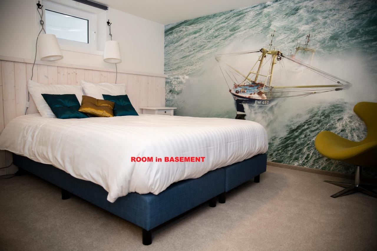 Tweepersoonskamer met 1 of 2 Bedden en Eigen Badkamer (Geen Uitzicht op Zee)