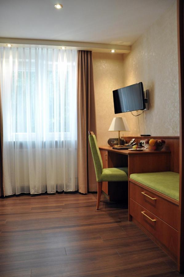 Standard Double Room,770248372:JPEG