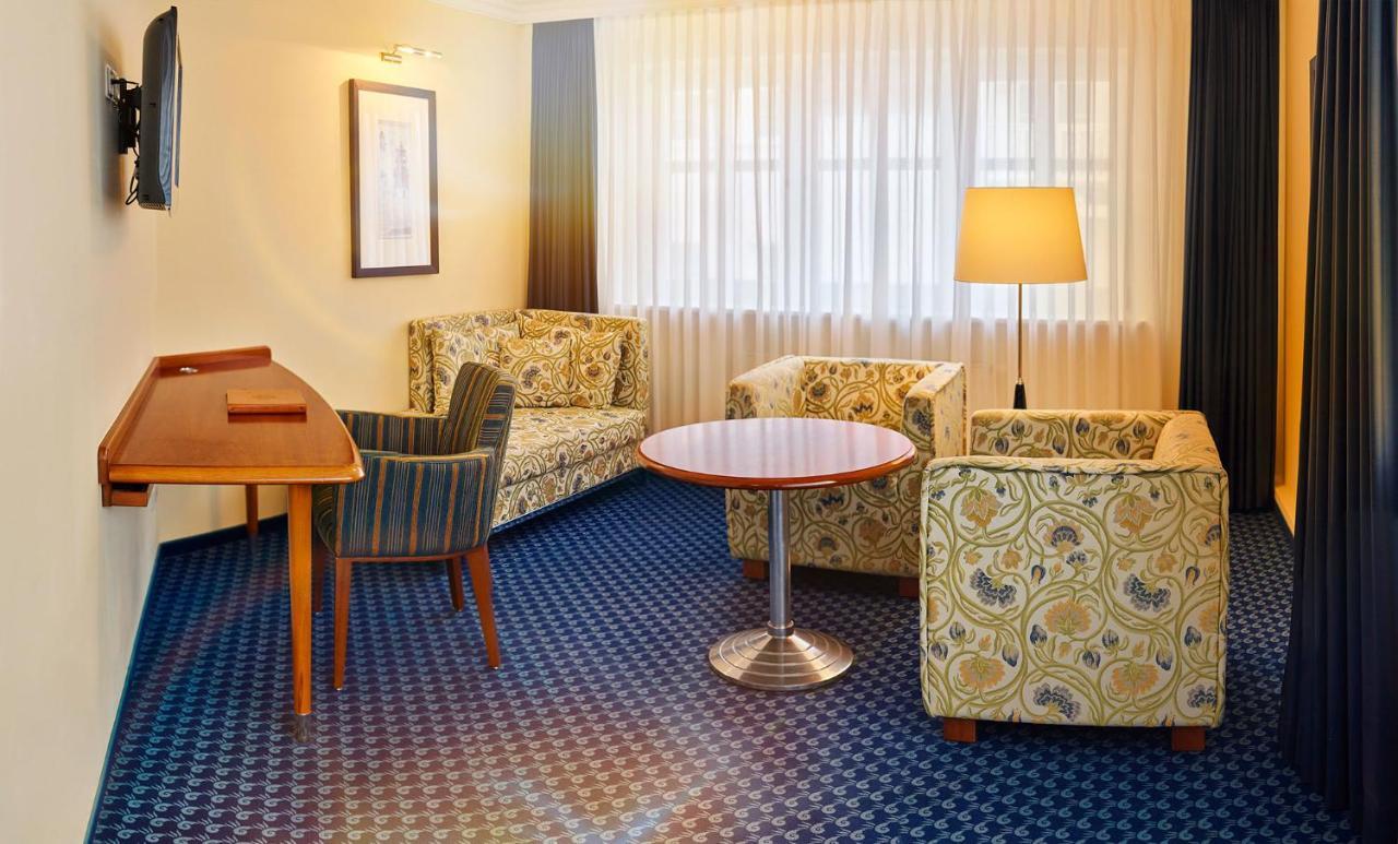 Junior Suite,1083169396:JPEG