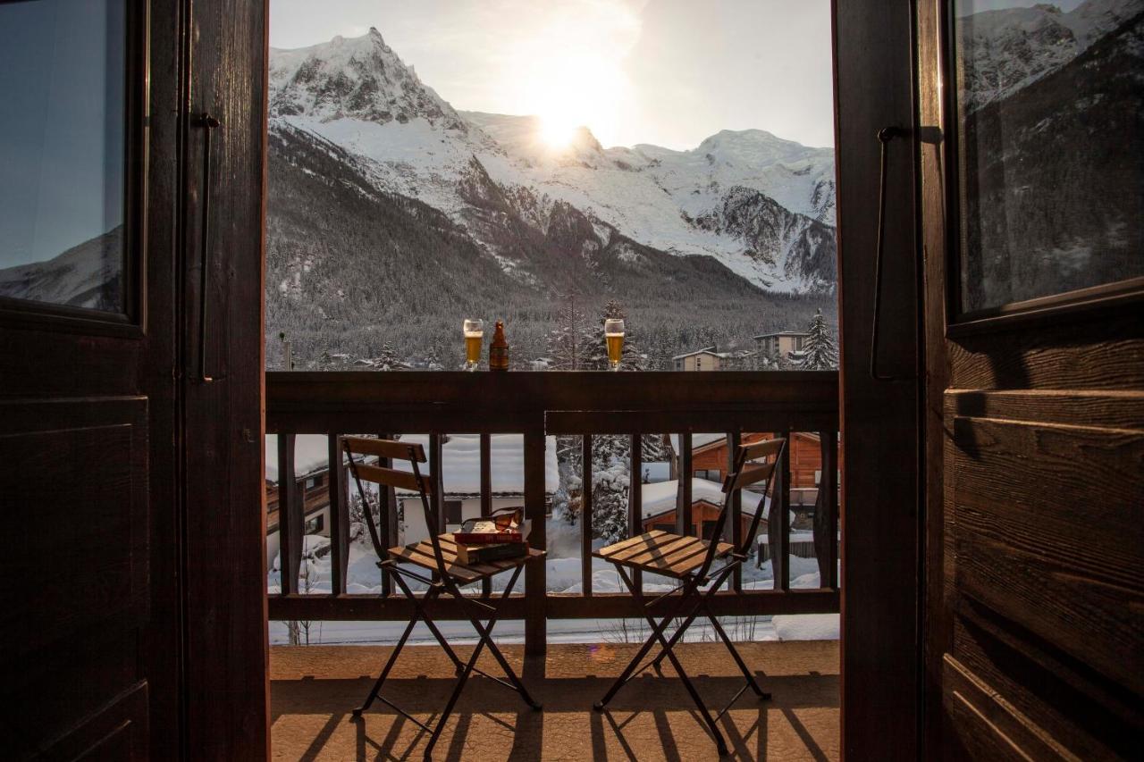 Tweepersoonskamer met 2 Aparte Bedden en Balkon - Uitzicht op Mont Blanc