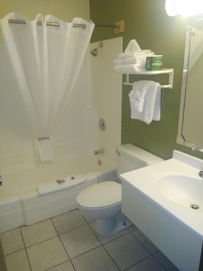 King Room - Mobility Access/Non-Smoking