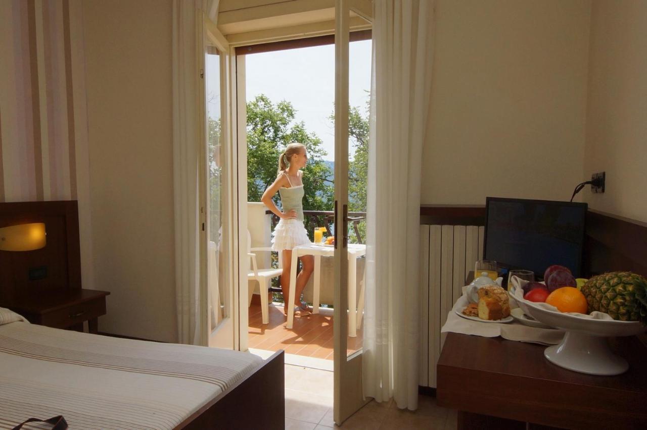 Double or Twin Room,1165721802:JPEG