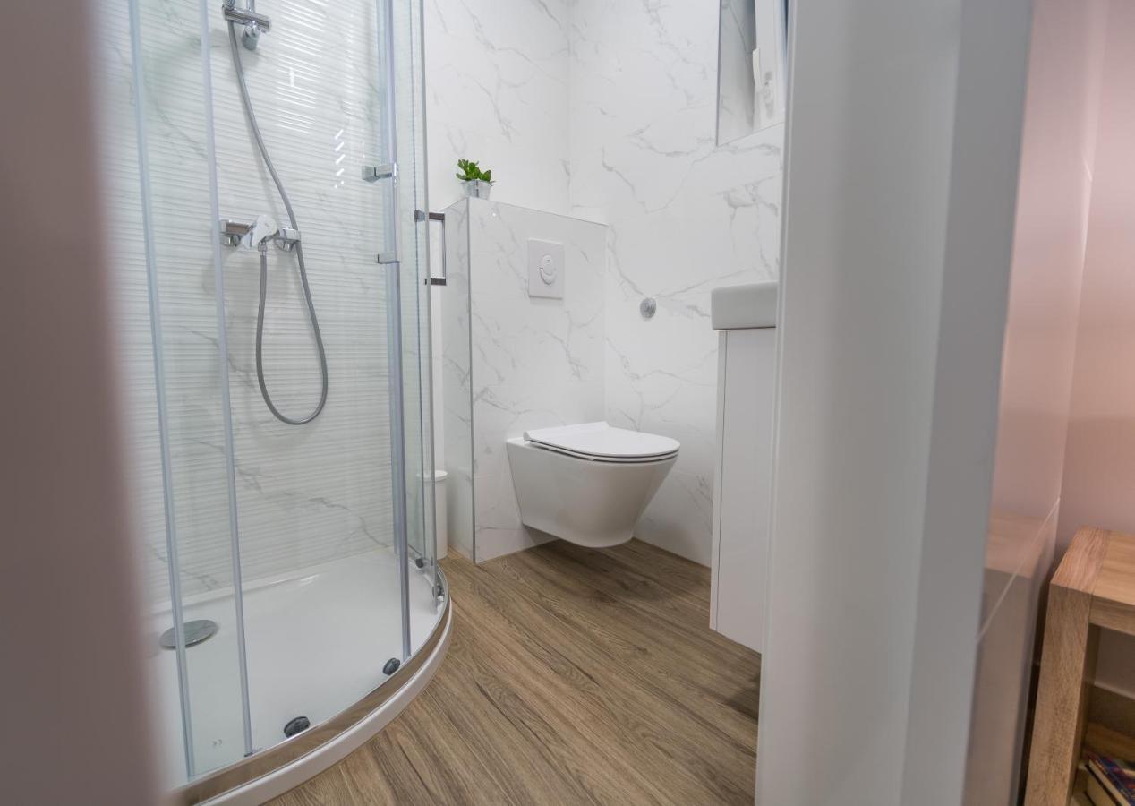 Suite mit Kingsize-Bett und Balkon