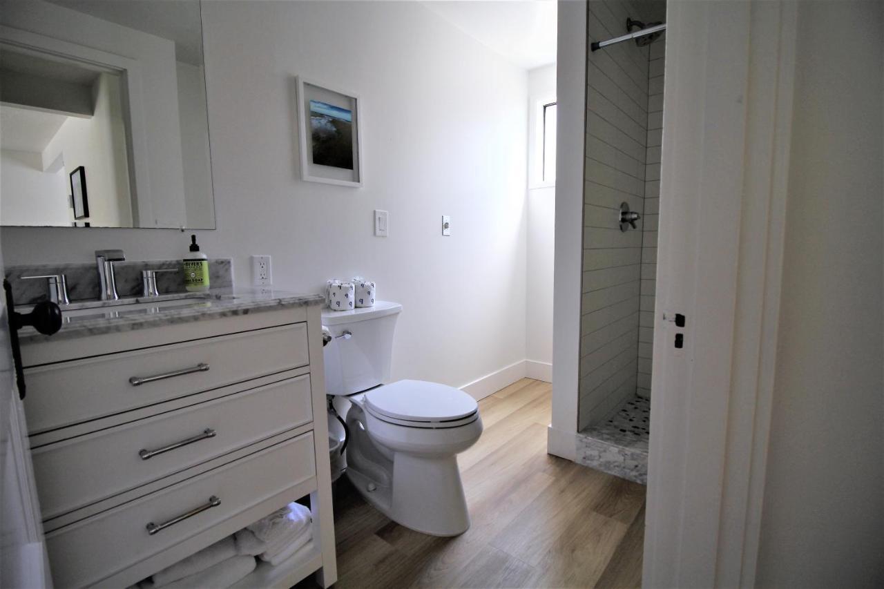 One-Bedroom Suite - Not Pet Friendly