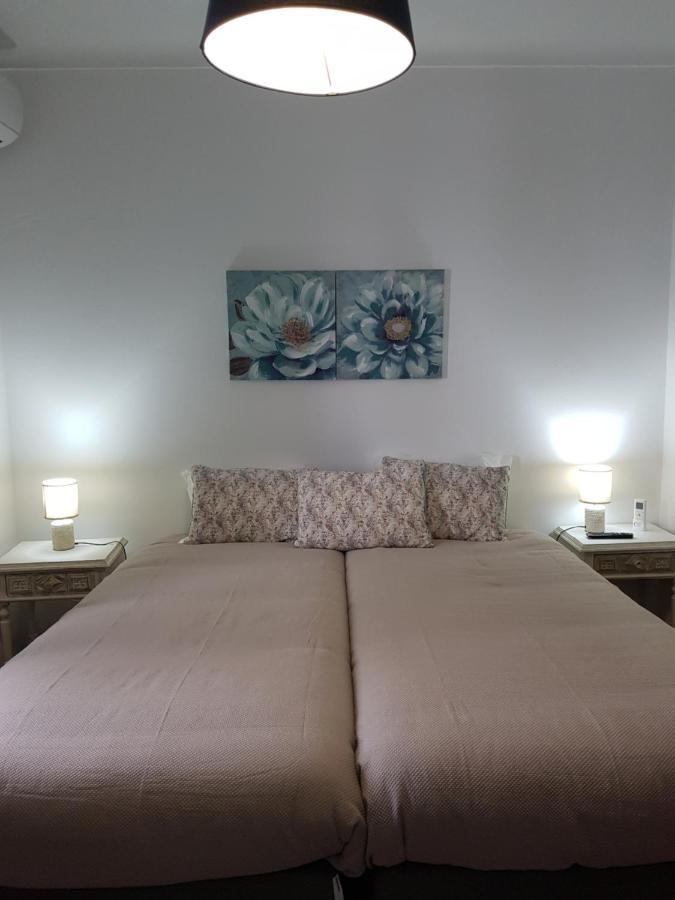 Quarto Duplo ou Twin com Casa de Banho Privativa