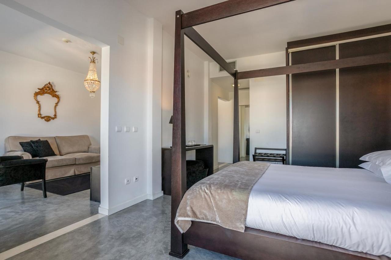 Suite com Vista da Piscina
