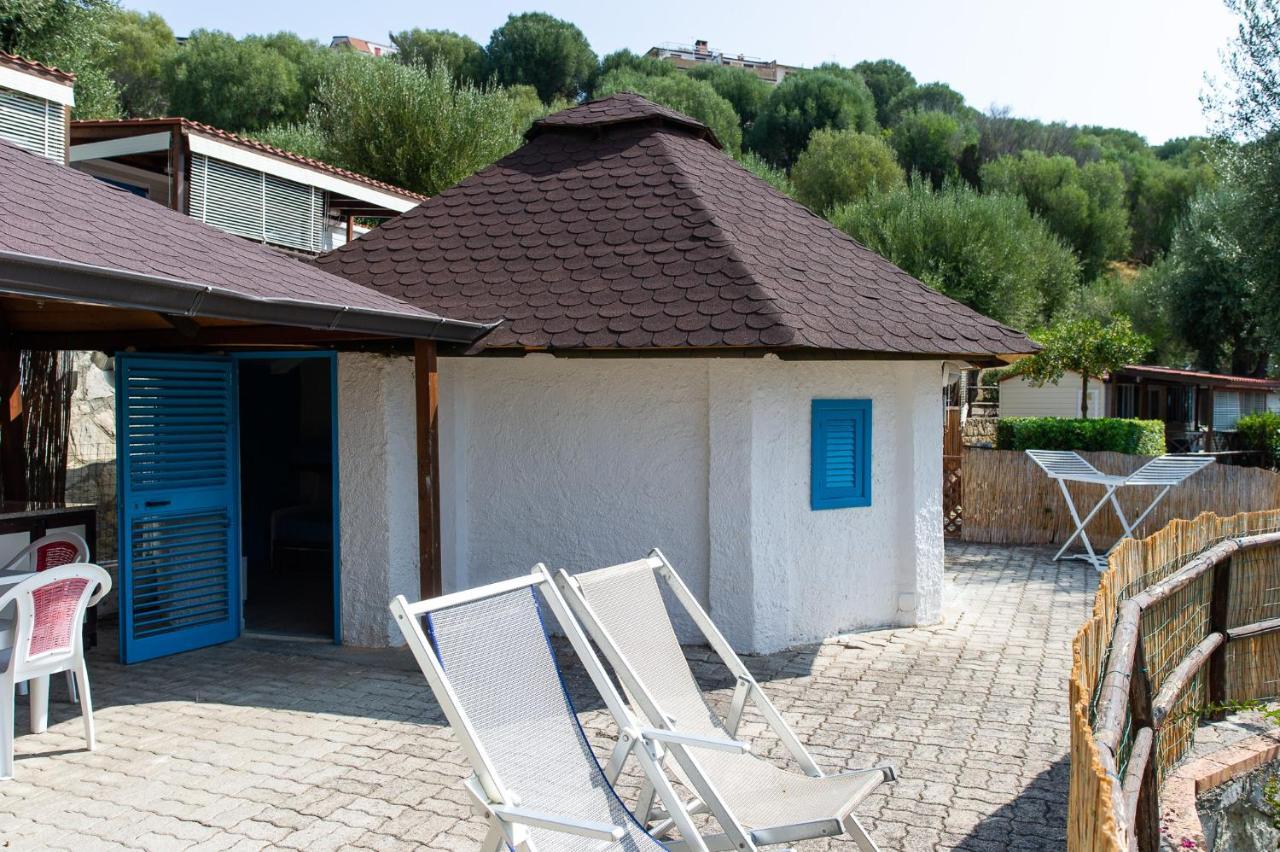 Two-Bedroom Bungalow,1216337797:JPEG
