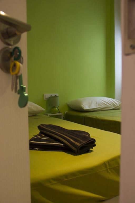 Single Room Private Bathroom,107225736:JPEG