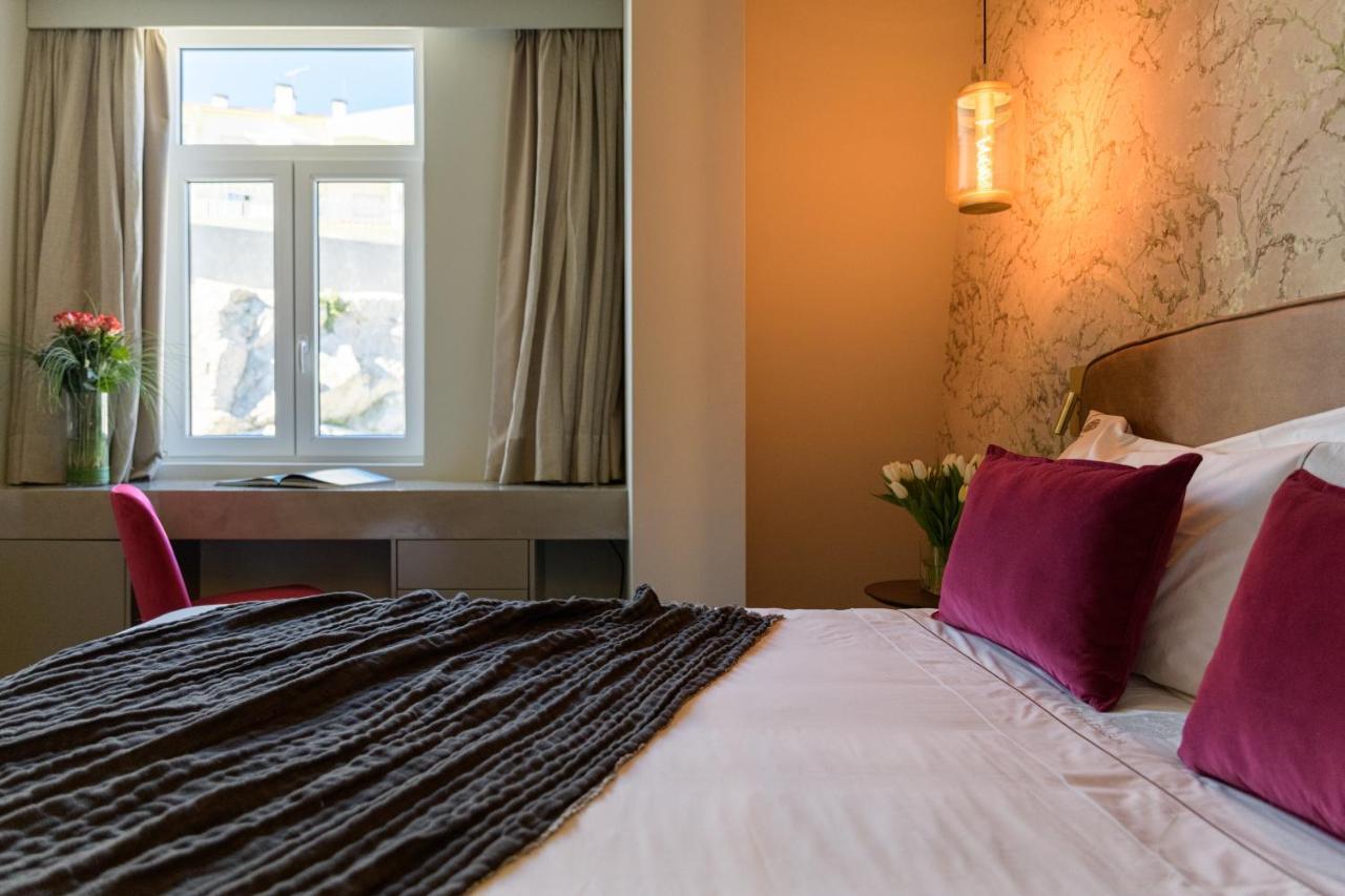 Double or Twin Room,1074909124:JPEG