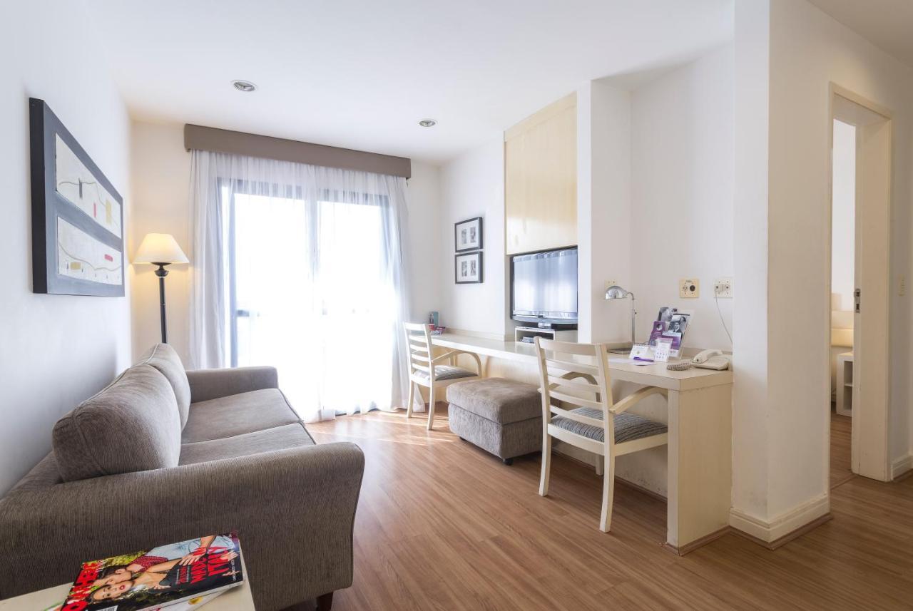 Quarto Standard com 1 Cama de Casal