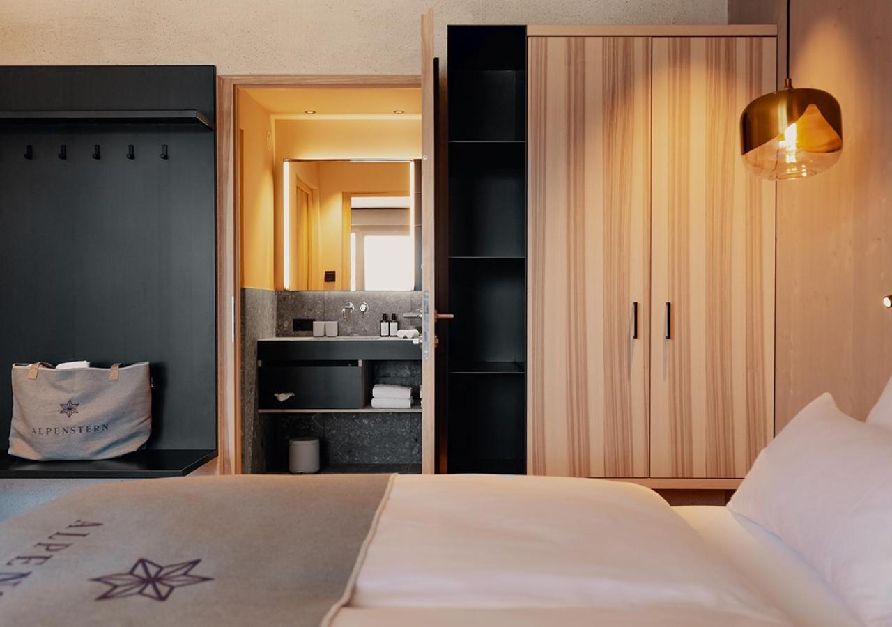 Deluxe Double Room,1083395311:JPEG