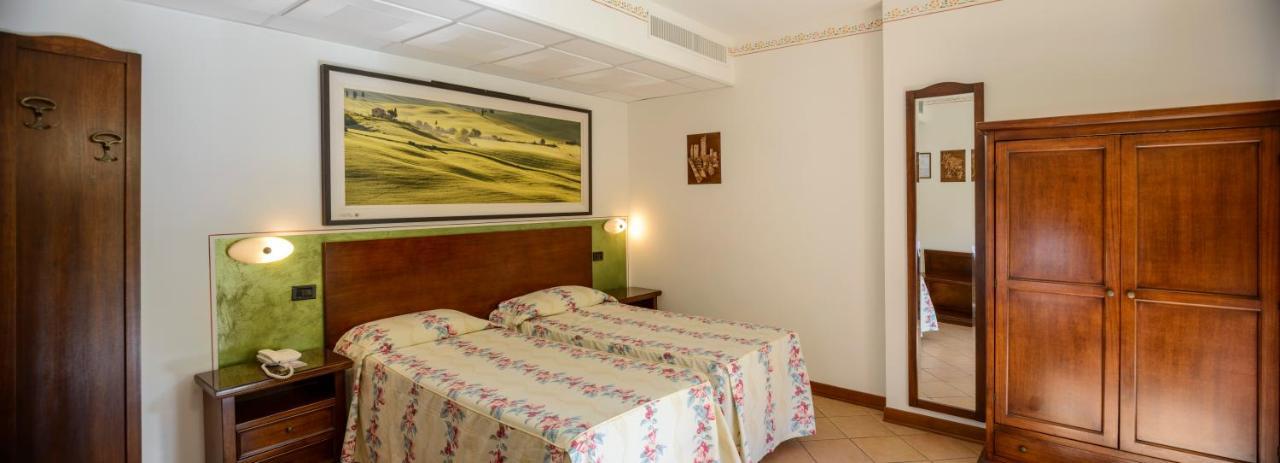 Double Room,830877848:JPEG