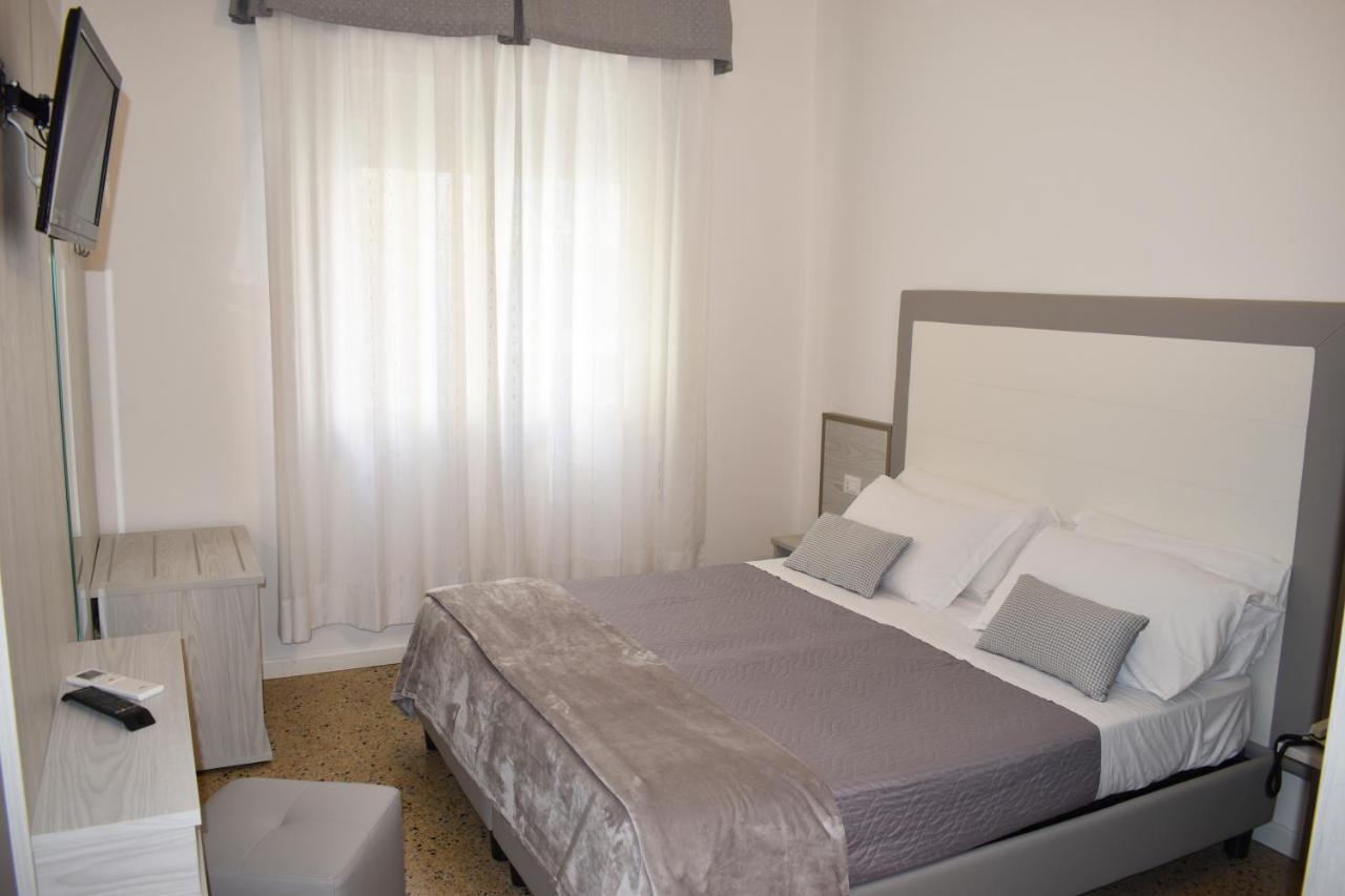 Double or Twin Room Balcony,1090311684:JPEG