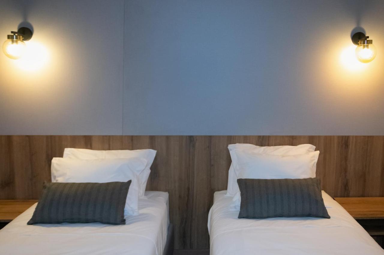 Quarto Twin