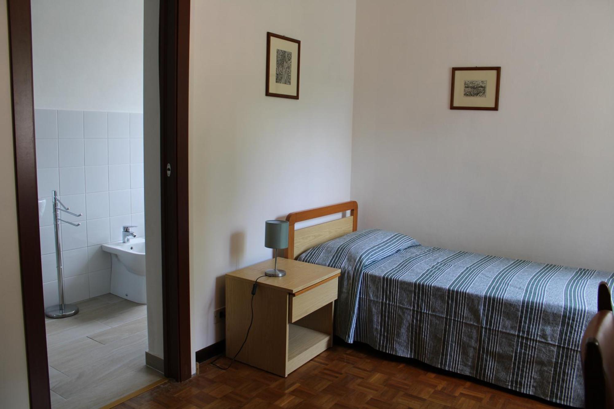 Camera Singola con Bagno
