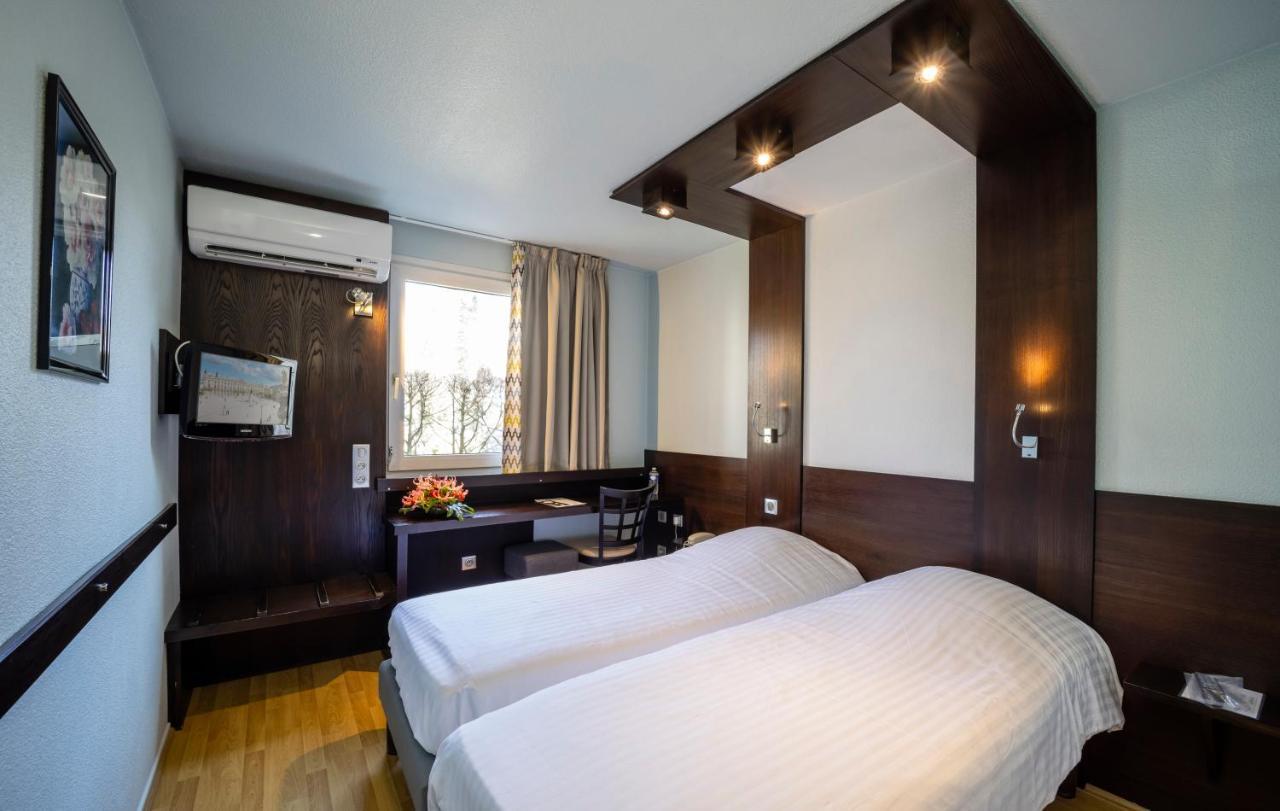 Twin Room,1356794150:JPEG
