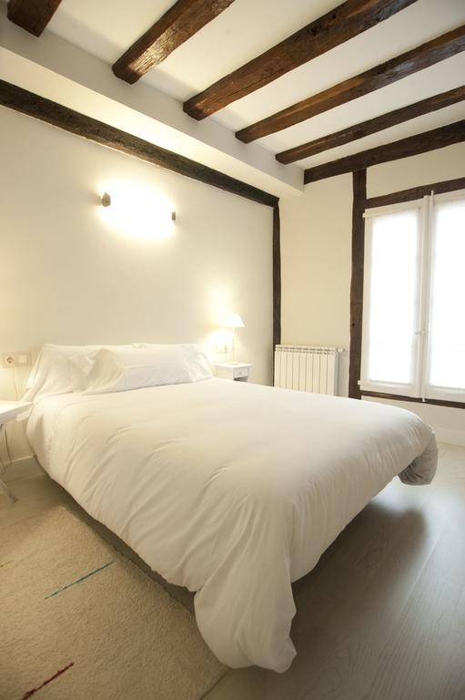 Grande Chambre Simple