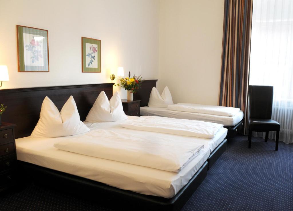 Dreibettzimmer