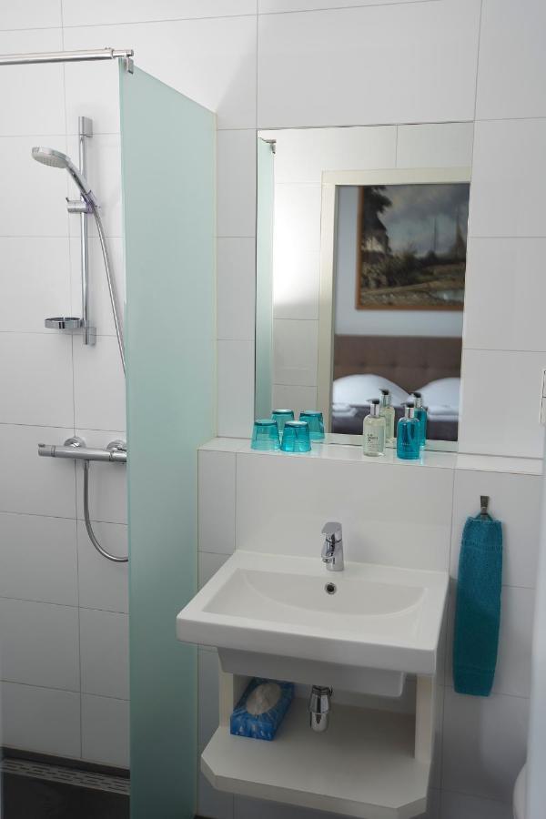 Tweepersoonskamer met 2 Aparte Bedden