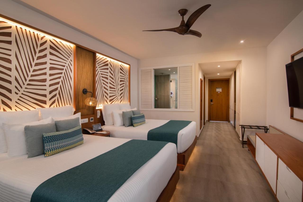 Suite Junior Doble con vistas tropicales