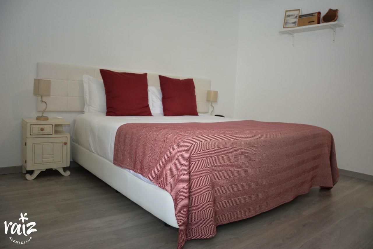 Double or Twin Room,1111414743:JPEG