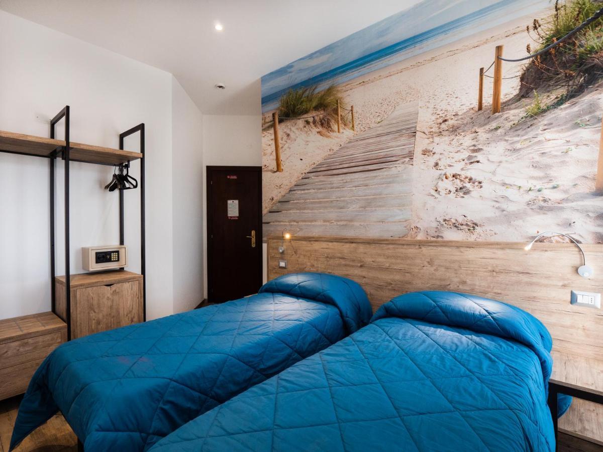 Double or Twin Room,1111424736:JPEG